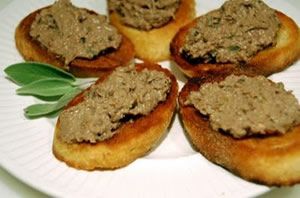 Toscana-cibo-antipasti-crostini-toscani.jpg
