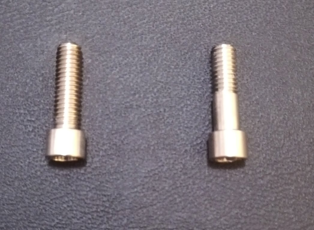 vite pin 4C tank.jpg