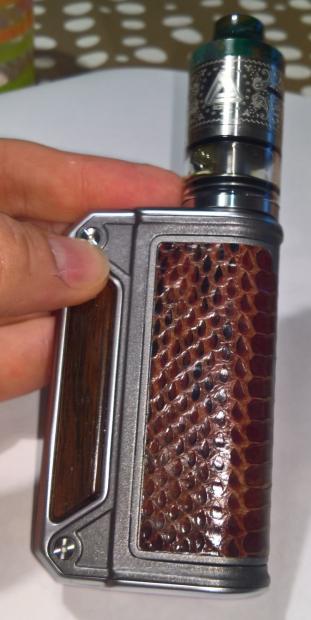 Nuovo Vestitino Per La Therion [SigarettaElettronicaForum.com]