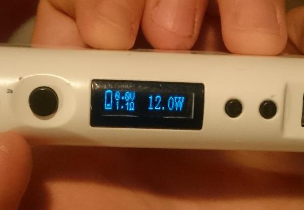 SOSTITUZIONE / SALDATURA DISPLAY SU CIRCUITI BOX [SigarettaElettronicaForum.com]