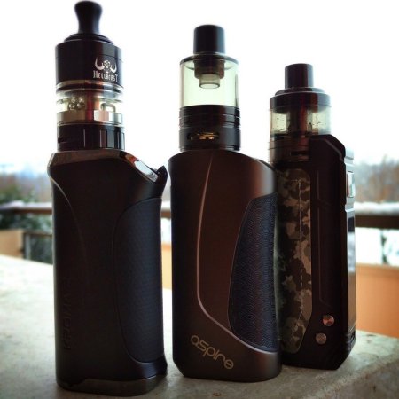 Aspire Finixx Kit [SigarettaElettronicaForum.com]