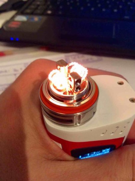 TFV8 o non TFV8? [SigarettaElettronicaForum.com]