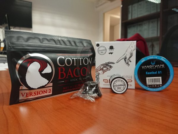 Vorrei Un'altra Box [SigarettaElettronicaForum.com]