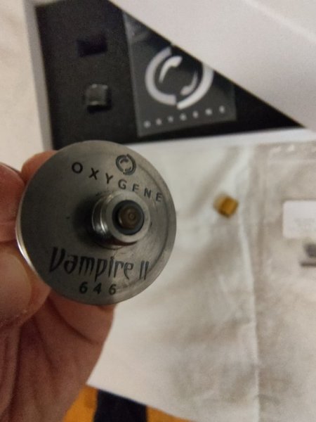 Vampire V2 [SigarettaElettronicaForum.com]