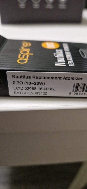 Info Box Vaporesso [SigarettaElettronicaForum.com]