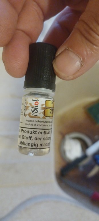 Creazione Liquido Con Base 50/50 9mg/ml Nicotina [SigarettaElettronicaForum.com]