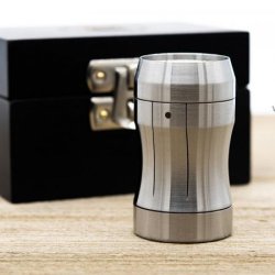 stratum-0-prestige-mini 1.jpg