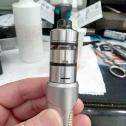 tripod oldboy.jpg