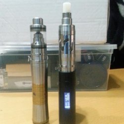 Kayfun V4 corto e lungo.jpg